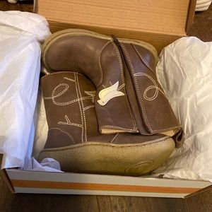 Livie & Luca Pio Pio Boots NIB Sz 9
